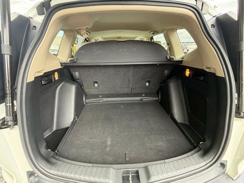 Used 2017 Honda CR-V Touring image 11