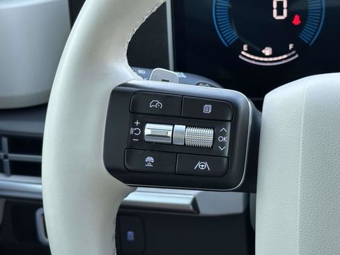 Certified 2025 Hyundai Santa Fe SEL AWD/4WD image 23
