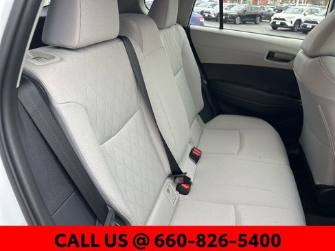 Used 2024 Toyota Corolla Cross LE w/ Moonroof Package image 8