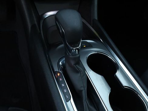 Used 2024 Chevrolet Malibu LT image 25