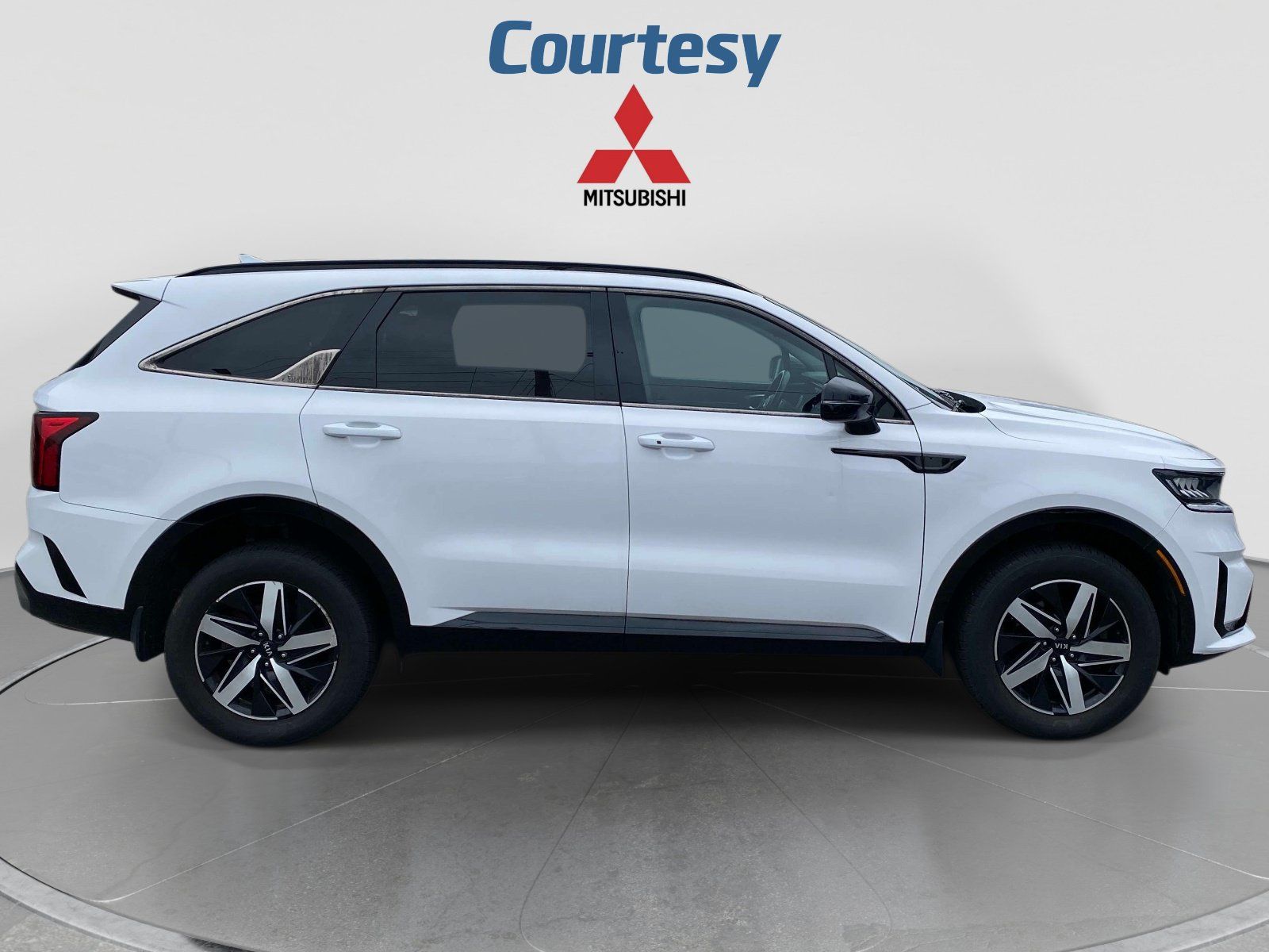 Used 2021 Kia Sorento EX w/ Panoramic Sunroof Package AWD/4WD image 8