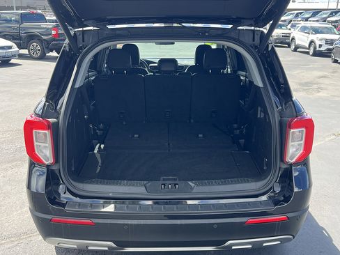 Certified 2023 Ford Explorer XLT w/ Equipment Group 202A AWD/4WD image 8