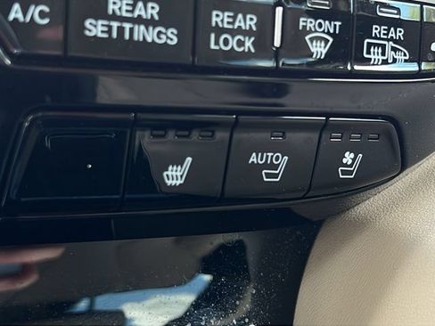 Used 2024 Acura MDX w/ Advance Package AWD/4WD image 20