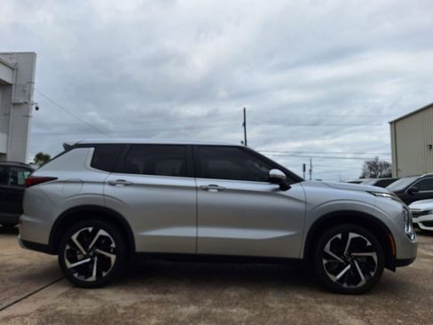 Used 2024 Mitsubishi Outlander Ralliart image 2