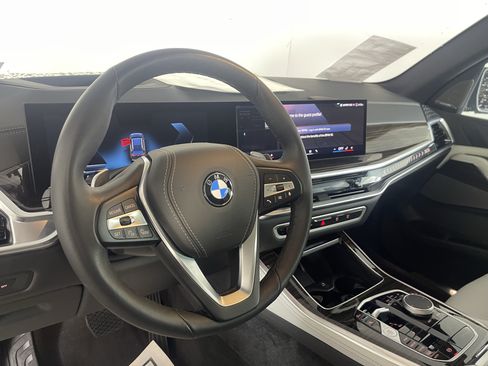 Certified 2026 BMW X5 xDrive40i AWD/4WD image 12