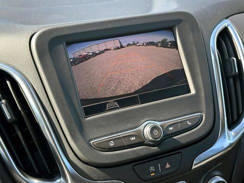 Certified 2024 Chevrolet Equinox LT w/ LPO, Floor Liner Package FWD image 26