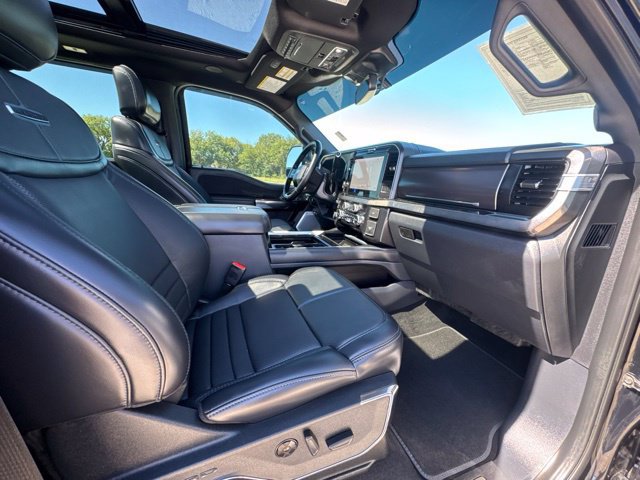 Used 2026 Ford F350 Platinum AWD/4WD image 9