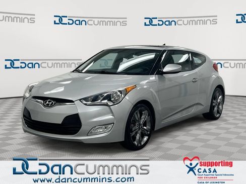 Used 2016 Hyundai Veloster w/ Option Group 02 FWD image 1
