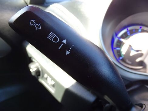 Used 2022 Chrysler Pacifica Touring-L w/ S Appearance Package image 15