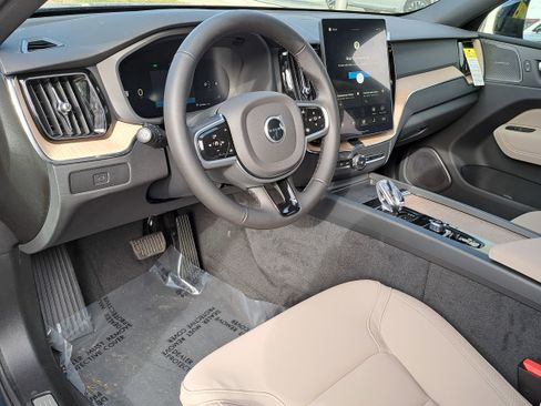 New 2026 Volvo XC60 B5 Plus w/ Protection Package Premier image 5