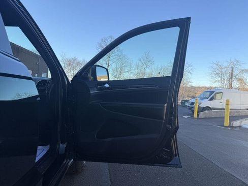 Used 2020 Jeep Grand Cherokee Trailhawk image 16