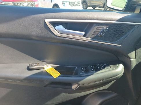 Used 2024 Ford Edge SEL AWD/4WD image 16