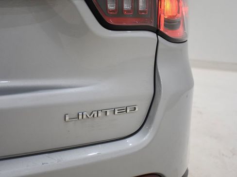 Used 2025 Jeep Compass Limited image 29