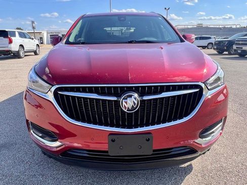 Used 2021 Buick Enclave Premium w/ Sun and Sites Package image 2