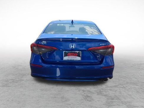 Used 2023 Honda Civic Sport image 6
