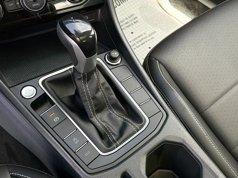 Used 2023 Volkswagen Jetta SE FWD image 27