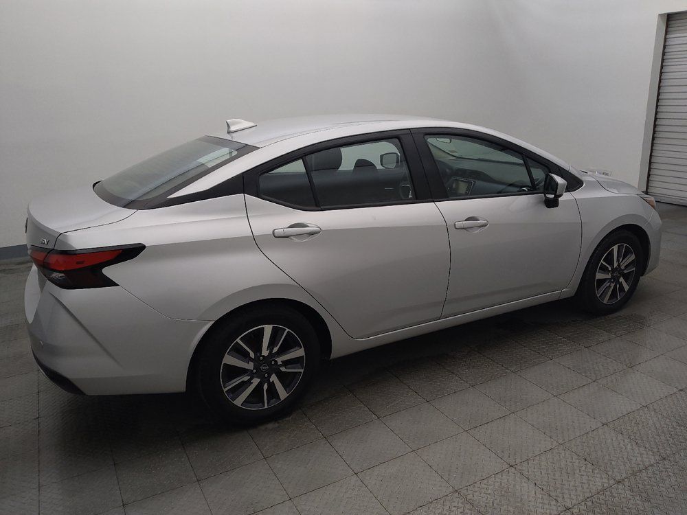 Used 2023 Nissan Versa SV FWD image 10