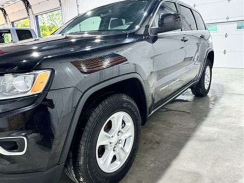 Used 2015 Jeep Grand Cherokee Laredo w/ Quick Order Package 23E AWD/4WD image 4