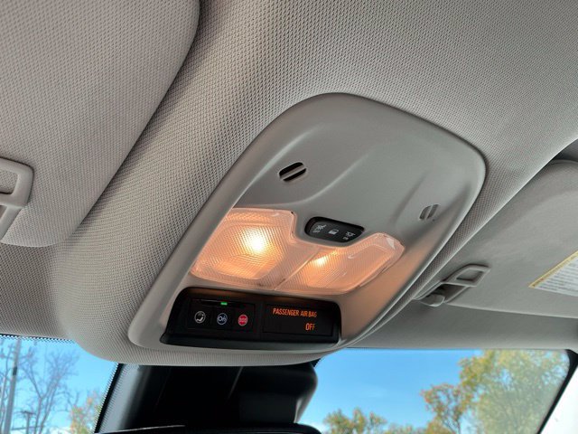 Used 2024 Chevrolet TrailBlazer LT w/ Convenience Package FWD image 30