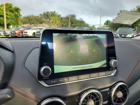 New 2025 Nissan Sentra SR image 10