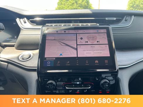 Used 2023 Jeep Grand Cherokee Limited w/ Trailer Tow Prep Group (B) AWD/4WD image 23