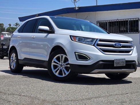 Used 2016 Ford Edge SEL w/ Equipment Group 201A FWD image 4