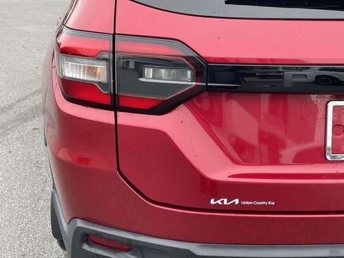 Used 2025 Honda Pilot Touring image 15