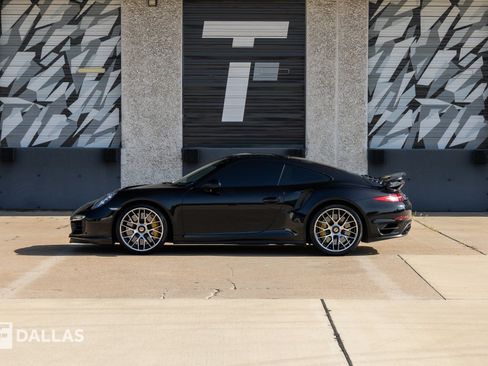 Used 2015 Porsche 911 Turbo S AWD/4WD image 7