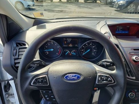 Used 2018 Ford Escape SE image 17