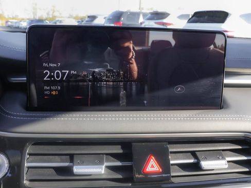 Used 2025 Genesis G70 3.3T Advanced w/ Sport Prestige Package image 28