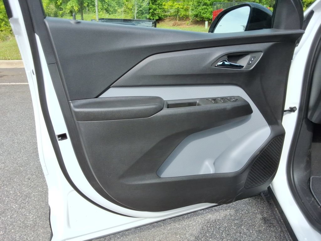 New 2027 Chevrolet Bolt LT FWD image 19
