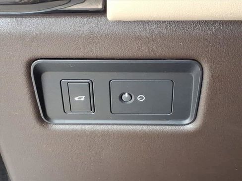 Used 2020 Land Rover Range Rover Sport HSE image 11