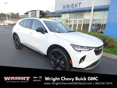 Used 2022 Buick Envision Essence w/ Sport Touring Package image 1