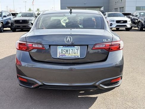 Used 2016 Acura ILX FWD image 4
