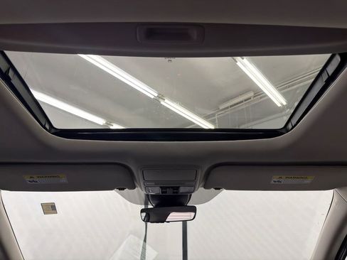 Used 2025 Honda Odyssey EX-L image 25