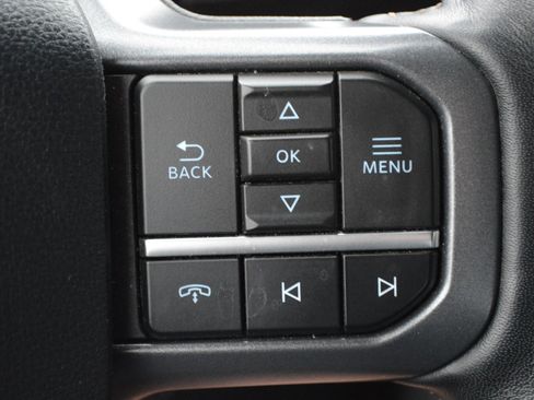 Used 2024 Ford F150 Lariat image 31