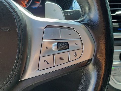 Used 2022 BMW 750i xDrive AWD/4WD image 38