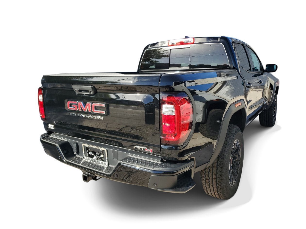 New 2026 GMC Canyon AT4 w/ AT4 Premium Package AWD/4WD image 5