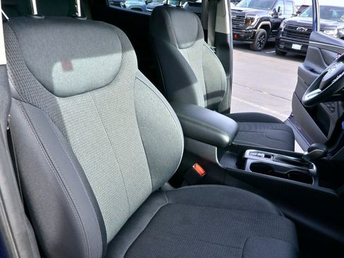 Used 2020 Hyundai Santa Fe SE w/ Cargo Package image 19