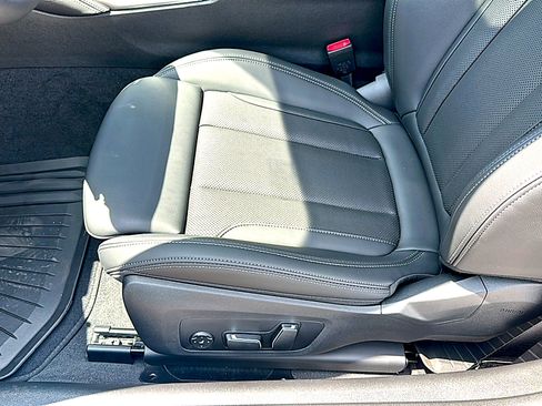 New 2027 BMW 430i Coupe w/ M Sport Package RWD image 12