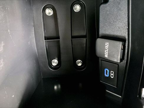 Used 2022 Toyota Corolla XSE image 17