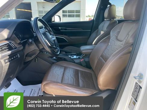 Used 2020 Kia Telluride SX w/ SX Prestige Package AWD/4WD image 17