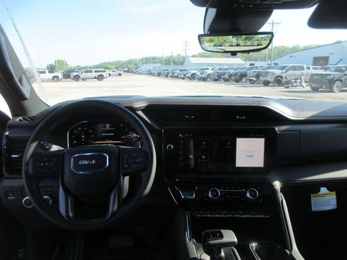 New 2026 GMC Sierra 1500 AT4 AWD/4WD image 19