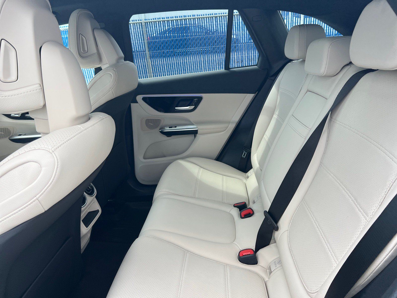 Certified 2024 Mercedes-Benz GLC 300 4MATIC image 18