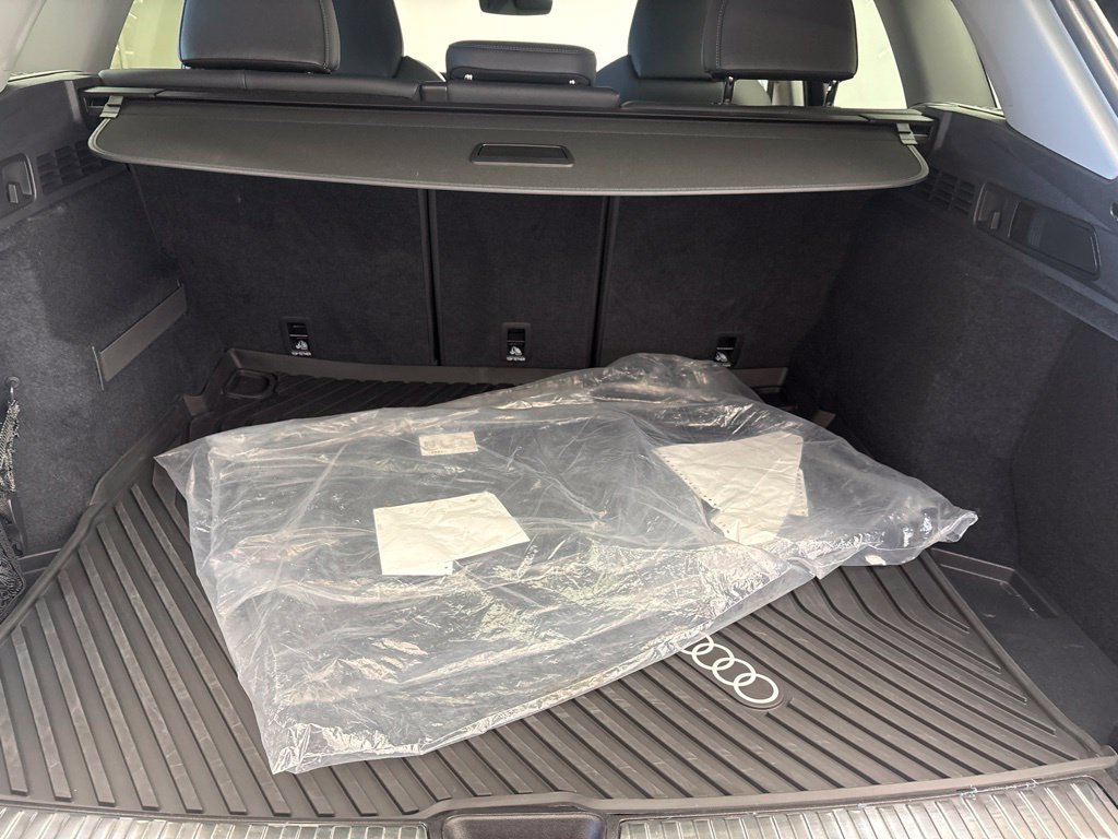 Used 2025 Audi Q5 Premium AWD/4WD image 23