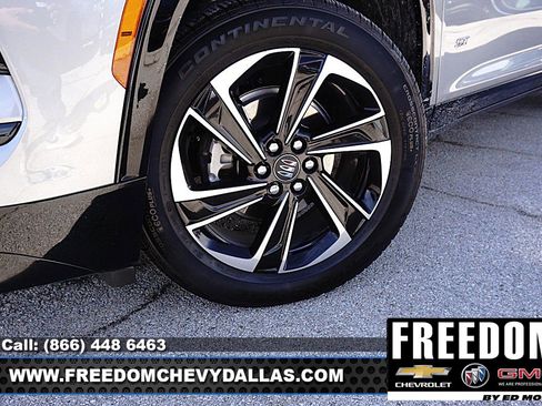 New 2026 Buick Enclave Sport Touring w/ Power Package FWD image 9