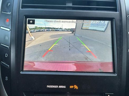 Used 2018 Lincoln MKC Select w/ Select Plus Package AWD/4WD image 25