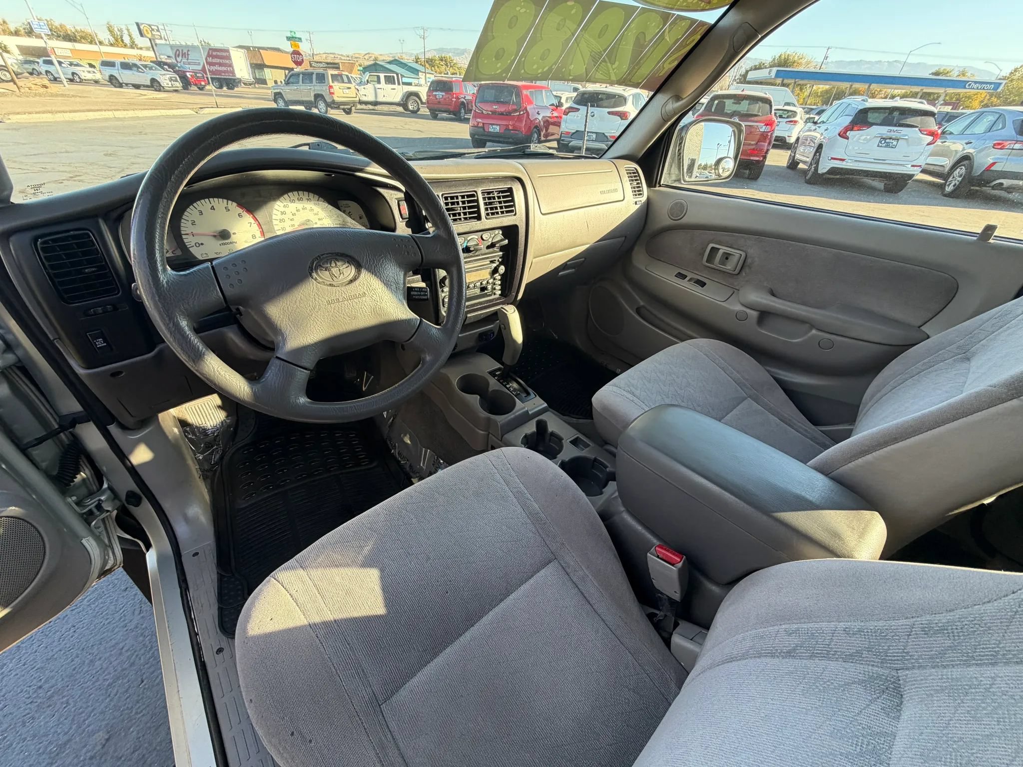 Used 2001 Toyota Tacoma PreRunner RWD image 11