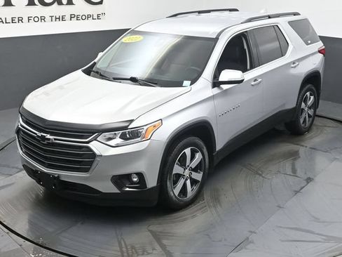 Used 2020 Chevrolet Traverse LT w/ LT Premium Package FWD image 47