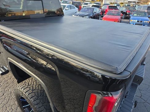 Used 2016 GMC Sierra 2500 Denali w/ Duramax Plus Package image 28